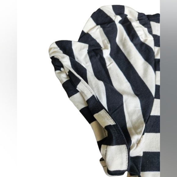 J.Crew Striped Twisted Puff Sleeves Classic Fit Tshirt, Medium, White/ Black - Picture 5 of 11